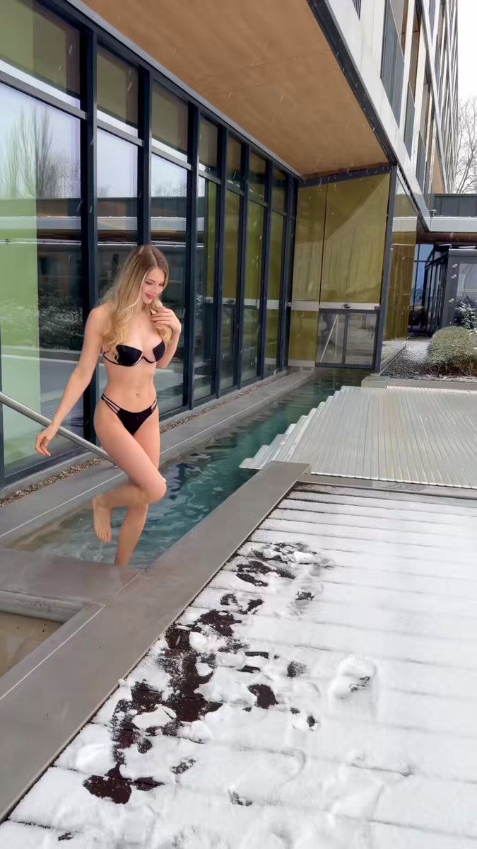 Clip thumbnail