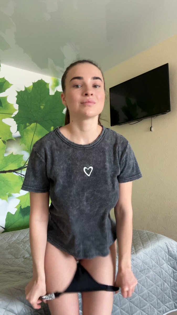 Brunette in a gray heart tee pulling down black panties (@dft_shum_erOnW)