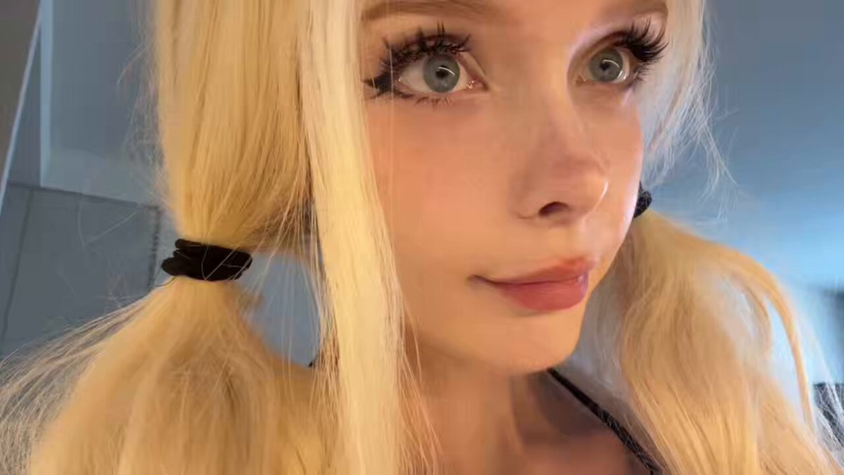 Blonde in pigtails (@neondem0ni)